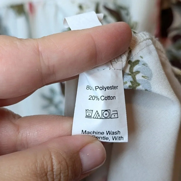 SHEIN 4XL Plus Size Cream White & Floral Flowy Frill Sleeve Blouse - Picture 5 of 10